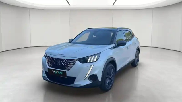 Peugeot 2008 moteur électrique 136 ch — photo 1
