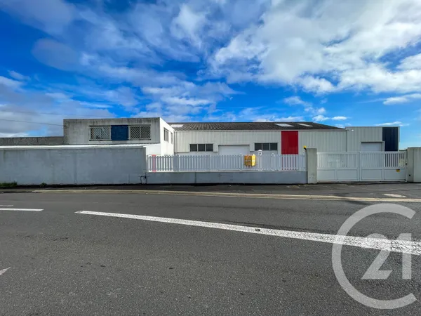 Immeuble 800 m²