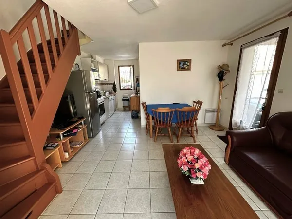 Maison Vente Vias 4p 50m² 232000€