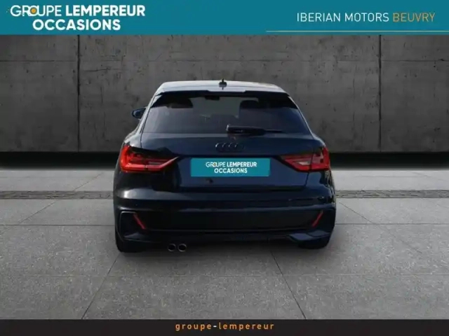 Audi A1 sportback 40 tfsi 207ch s line s tronic 7 — photo 6