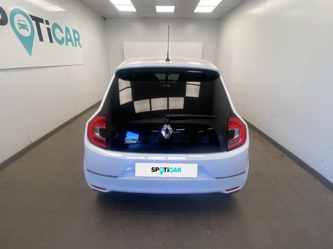 Renault Twingo iii tce 95 edc signature — photo 5