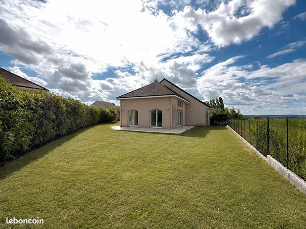 Maison 7 pièces 176 m²