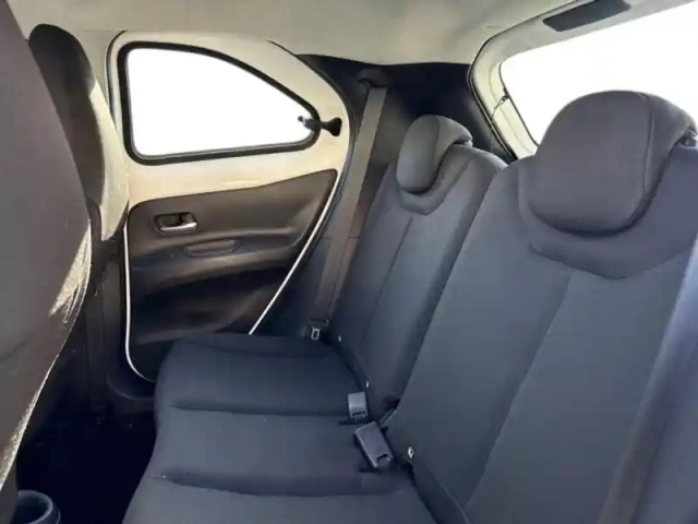 Toyota Aygo X 1.0 vvt-i 72ch dynamic my23 — photo 13