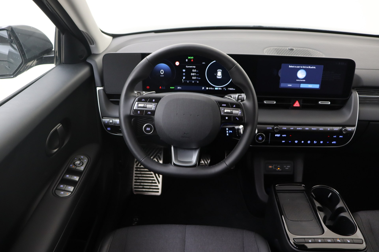 Hyundai Ioniq 5 — photo 12