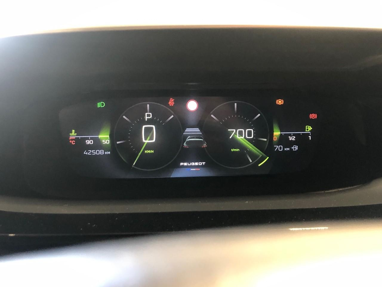 Peugeot 308 puretech 130ch s&s eat8 gt — photo 15