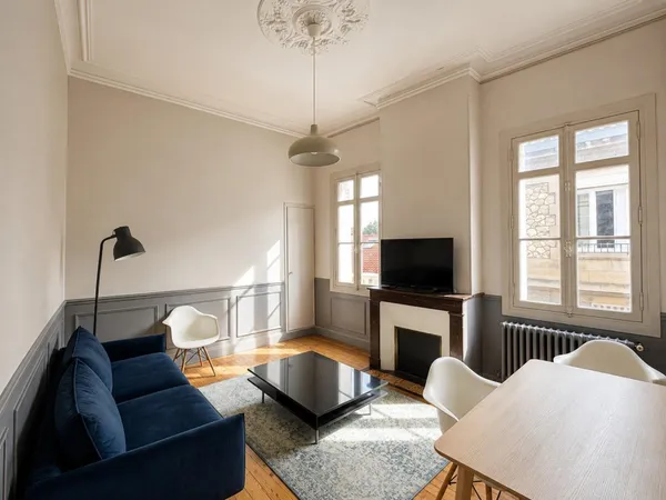 Élégante maison de 120 m² au coeur des Chartrons