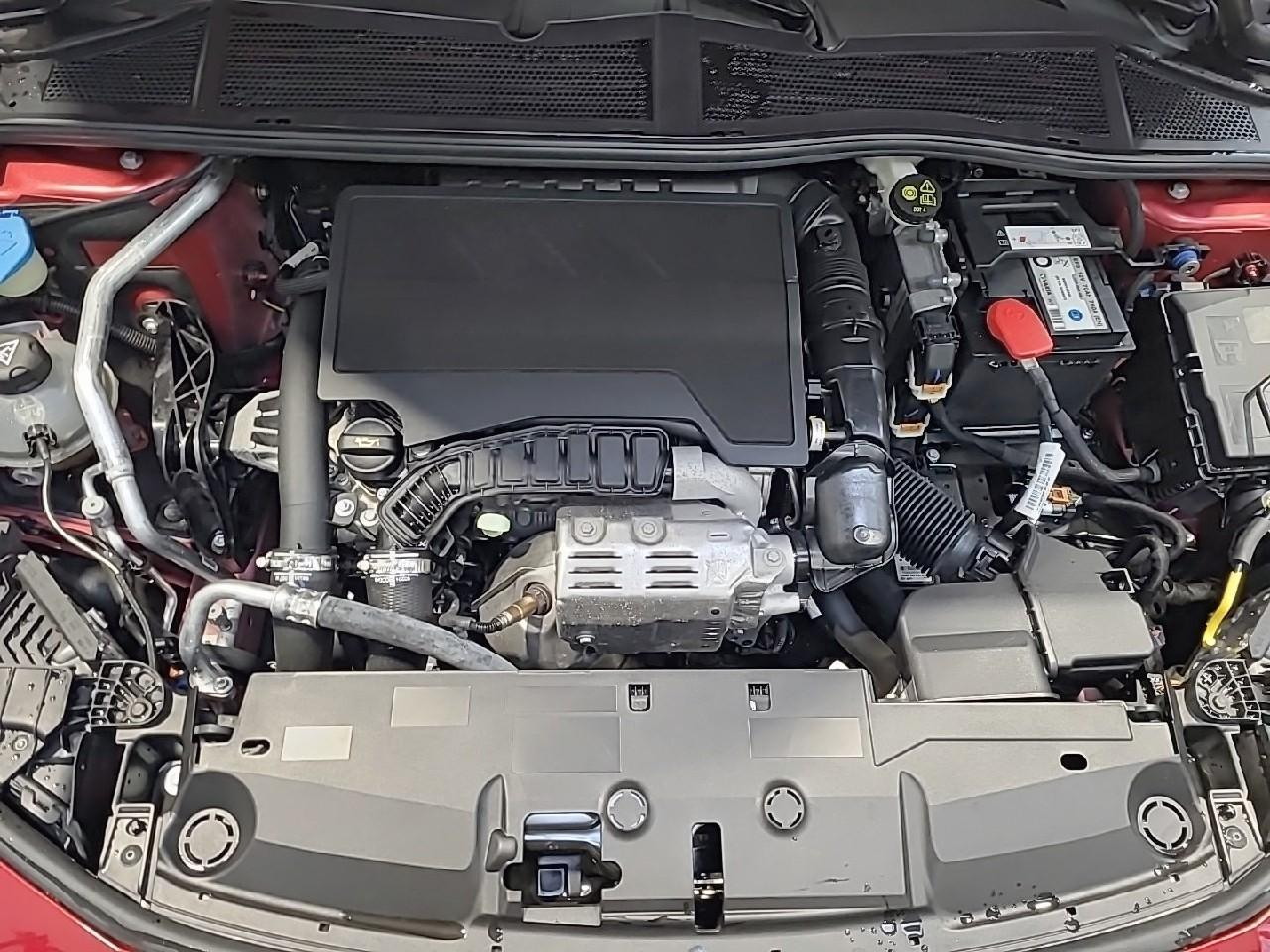 Peugeot 308 puretech 130ch s&s eat8 allure pack — photo 15