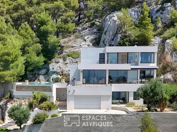 Villa contemporaine entre ciel et mer