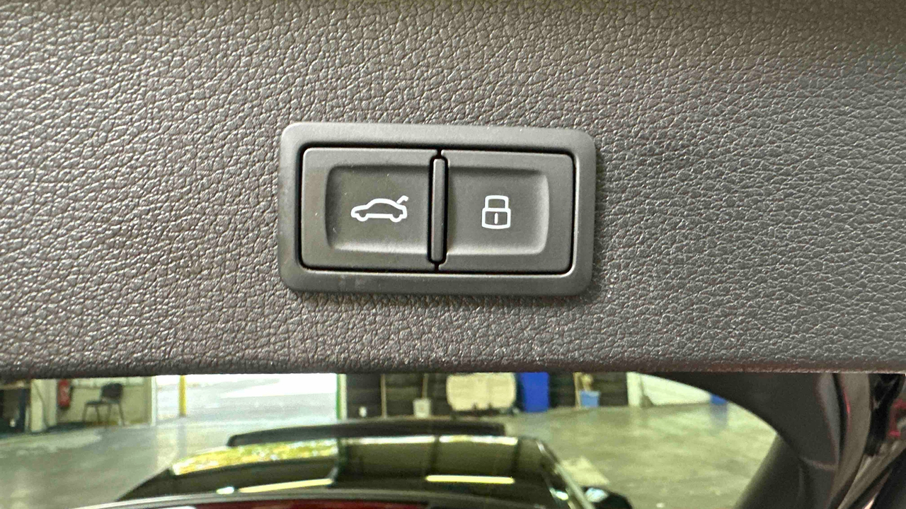 Audi Q2 35 TFSI 150 S tronic 7 — photo 28