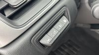Renault Captur 1.6 E-Tech hybride rechargeable 160ch Techno — photo 17
