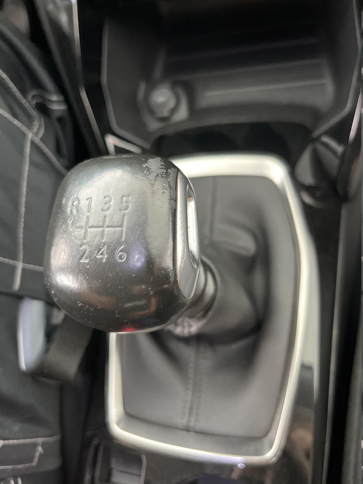 Peugeot 2008 — photo 41