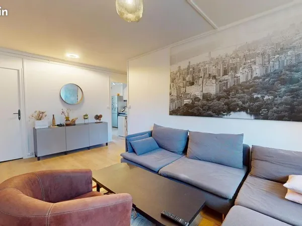 Chambre 4 pièces 65 m²