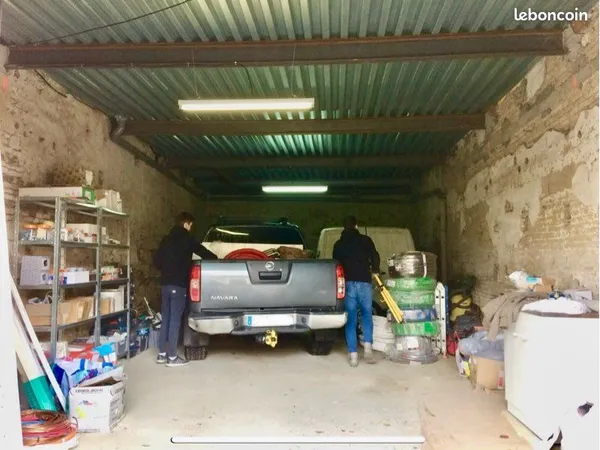Garage 65m2