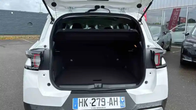 Citroën C3 Aircross hybride 145 ch aut — photo 10