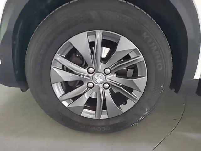 Peugeot 2008 puretech 100 s&amp;s bvm6 — photo 61
