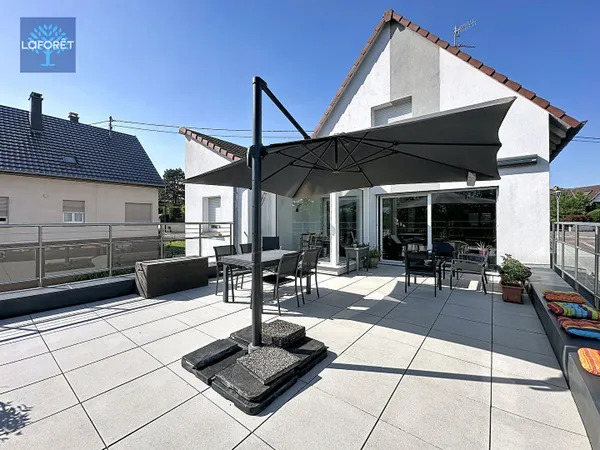 Maison 6 pièces 257 m²