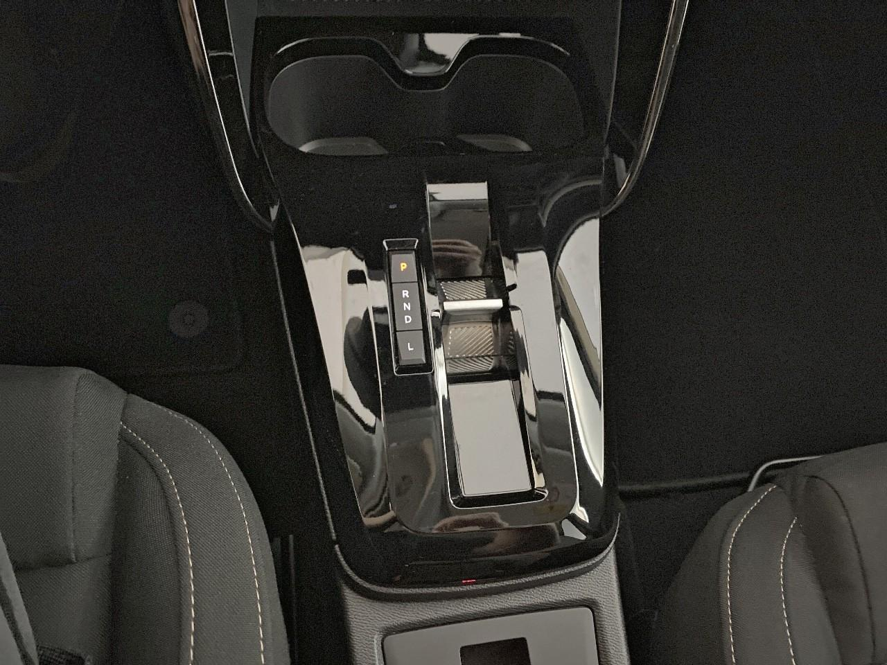 Citroën C3 Aircross hybride 145 ch aut plus — photo 17