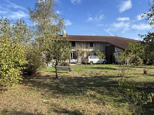 Villa 8 pièces 250 m²