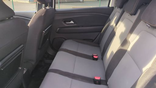 Dacia Jogger 1.0 ECO-G 100 - Extreme – 2024 – 57446 km – Bicarburation essence GPL – Boîte Manuelle — photo 24
