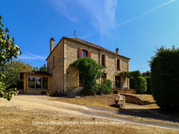 Propriété 9 pièces 250 m²
