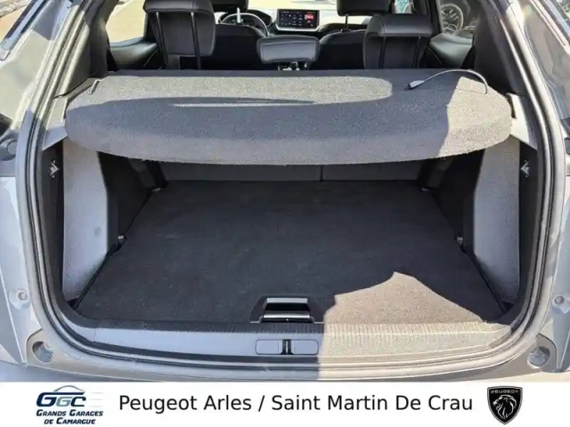 Peugeot 2008 puretech 100 s&amp;s bvm6 — photo 6