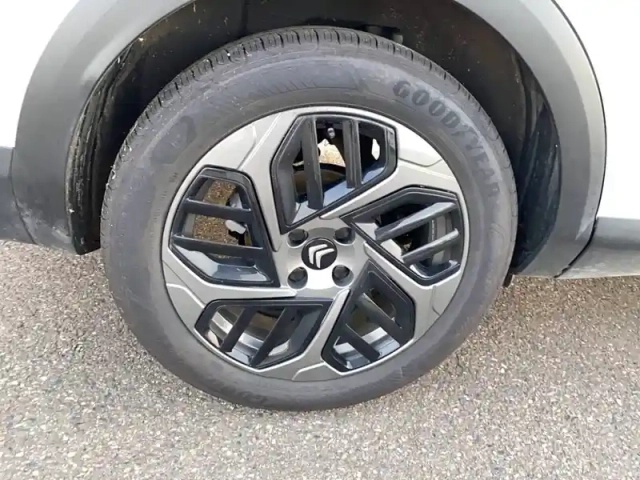 Citroën C4 x puretech 130 s&amp;s eat8 — photo 6