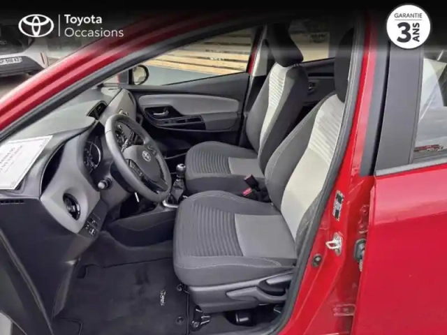 Toyota Yaris 110 vvt-i ultimate 5p — photo 11