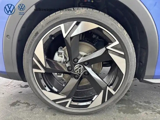 Volkswagen T-Roc 1.5 etsi evo2 hybrid 150 ch dsg7 — photo 9