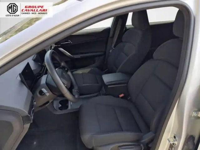 Mg Mg4 electric 51kwh - 125 kw 2wd — photo 6