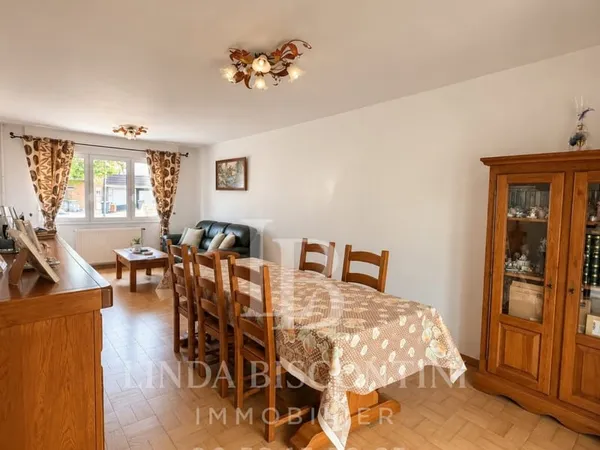 MAISON FAMILIALE