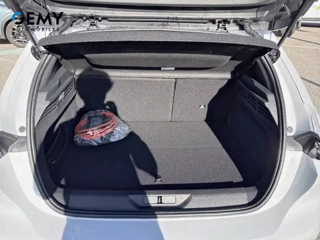 Peugeot 308 plug-in hybrid 195 ch e-dcs7 — photo 6