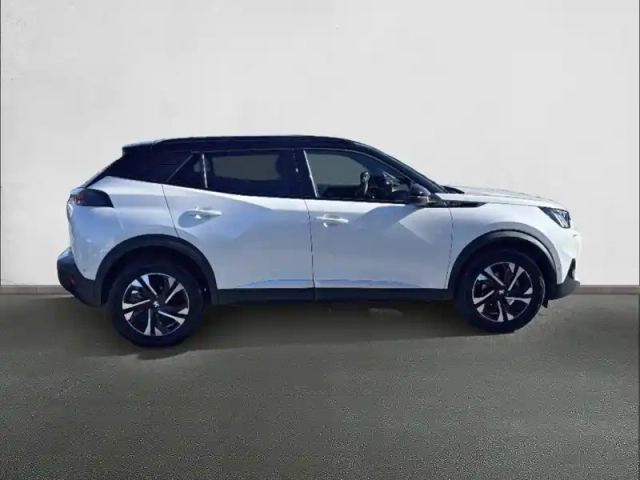 Peugeot 2008 puretech 130 s&amp;s eat8 — photo 4