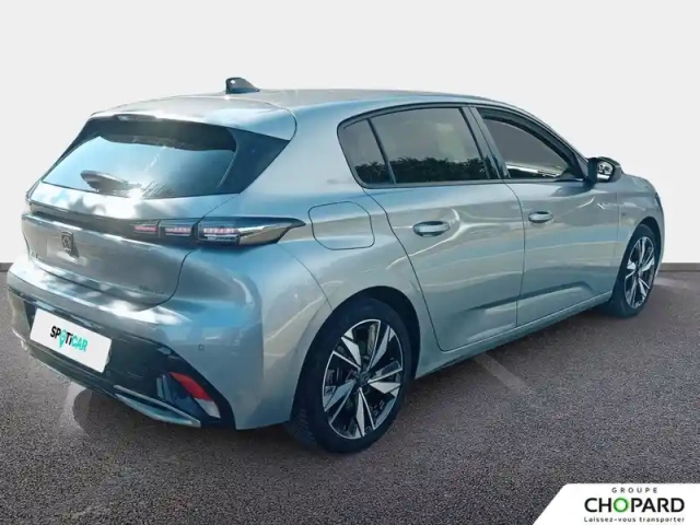 Peugeot 308 phev 180 e-eat8 — photo 3