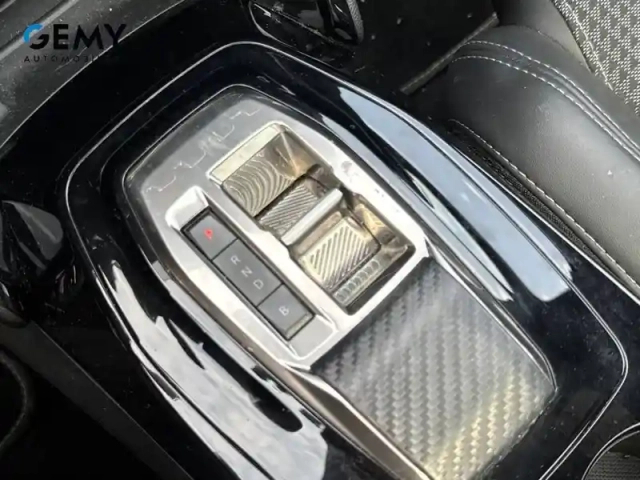 Peugeot 208 electrique 50 kwh 136ch — photo 18