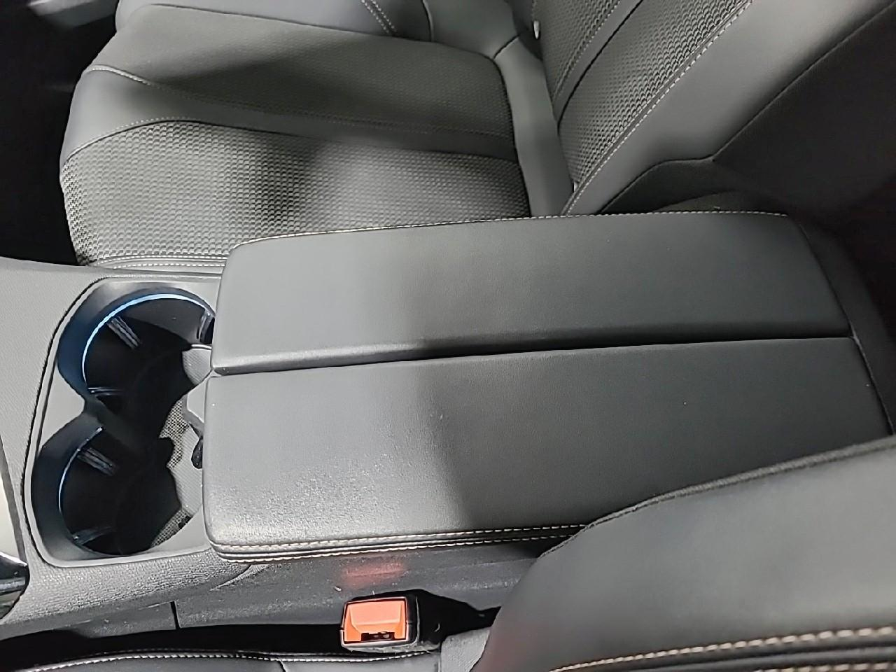 Peugeot 3008 hybrid 225 e-eat8 gt — photo 23