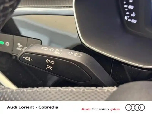 Audi Q3 sportback 35 tfsi 150ch s line s tronic 7 — photo 15