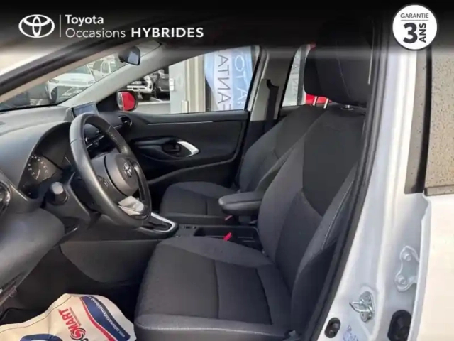 Toyota Yaris 120 vvt-i dynamic business 5p my22 — photo 11