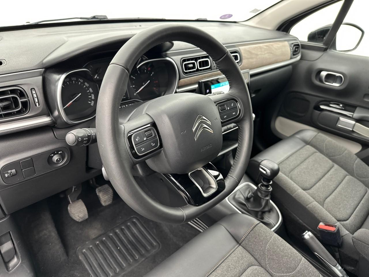 Citroën C3 puretech 110 s&s bvm6 shine pack — photo 8