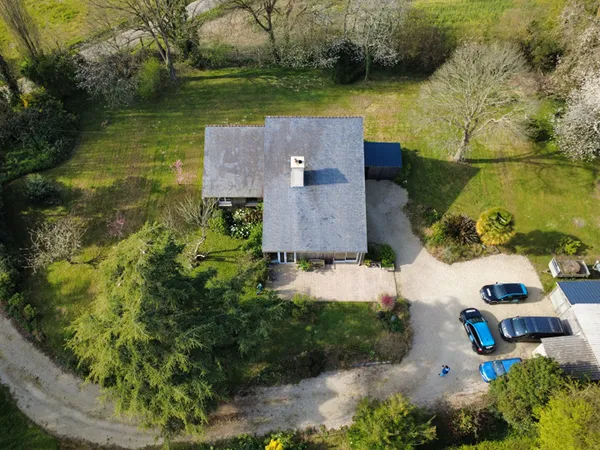À VENDRE MAISON 8 CHAMBRES À MINIAC-MORVAN PROCHE AXE RENNES SAINT-MALO