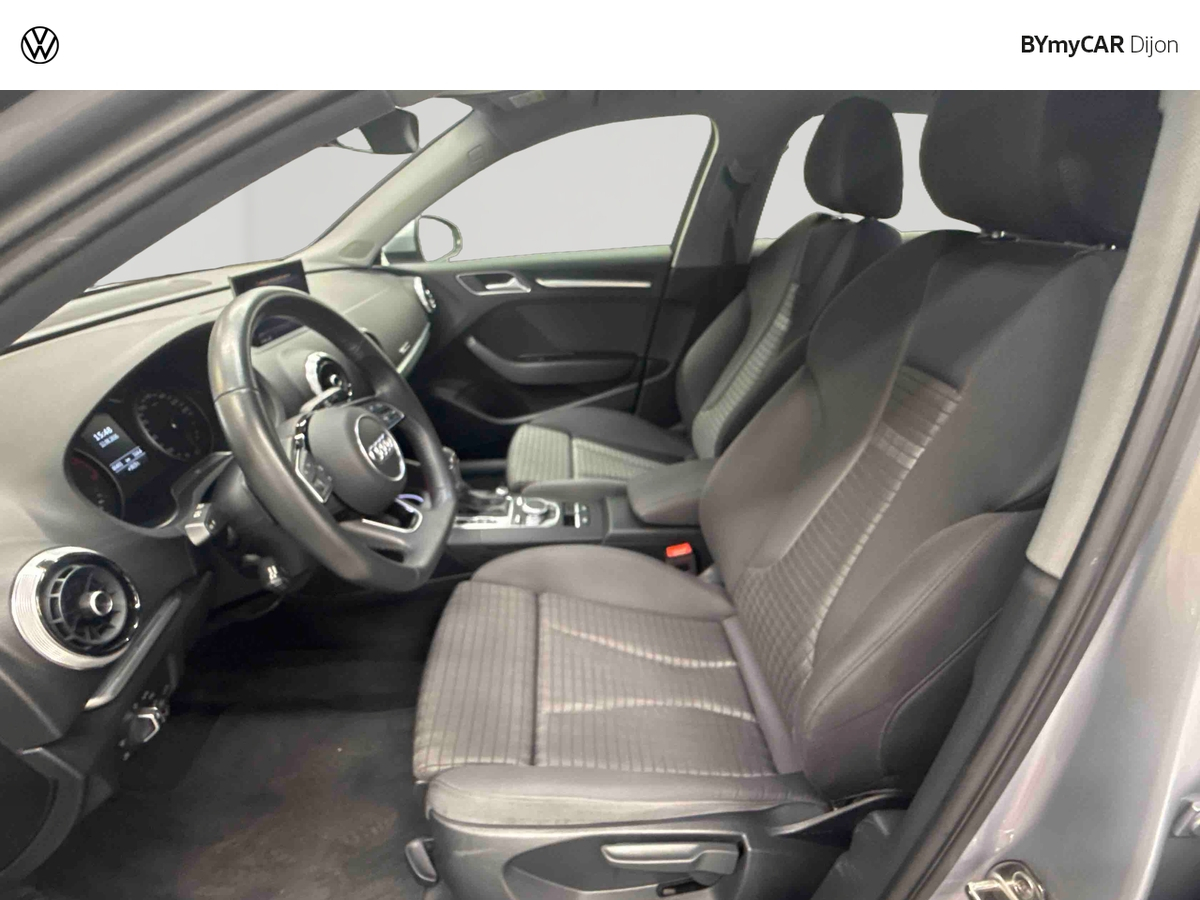 Audi A3 Sportback 35 TFSI CoD 150 S tronic 7 — photo 11