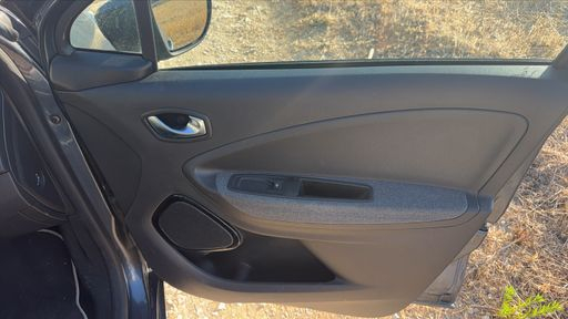 Renault Zoe R135 52 kWh - Intens – 2021 – 48600 km – Électrique – Boîte Automatique — photo 22
