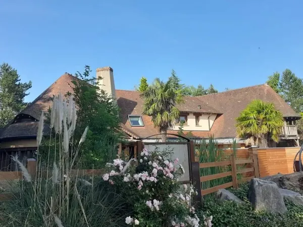 Maison plain-pied 96m² environnement champêtre avec étang