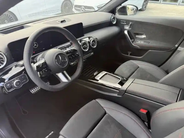 Mercedes Classe A 180 — photo 11