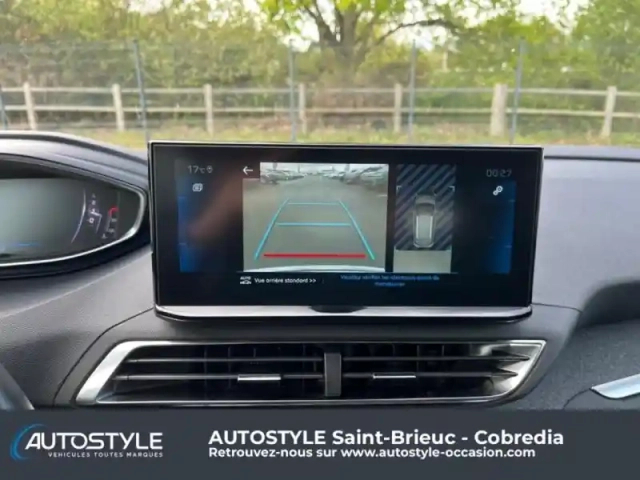 Peugeot 3008 1.5 bluehdi 130ch s&amp;s allure pack — photo 4