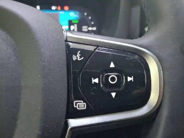 Volvo Xc60 t6 awd hybride rechargeable 253 ch+145 ch geartronic 8 — photo 28