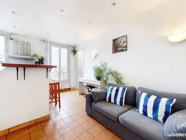 Appartement 7 pièces 44 m²