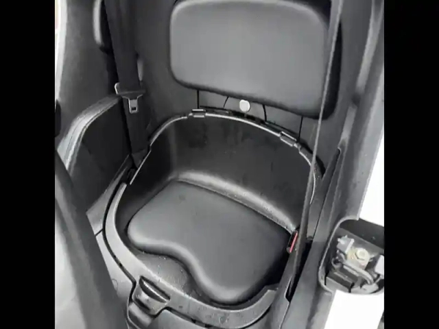 Renault Twizy 80 — photo 14
