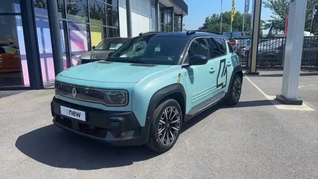 Renault 4 renault  e-tech electrique 150 ch autonomie confort