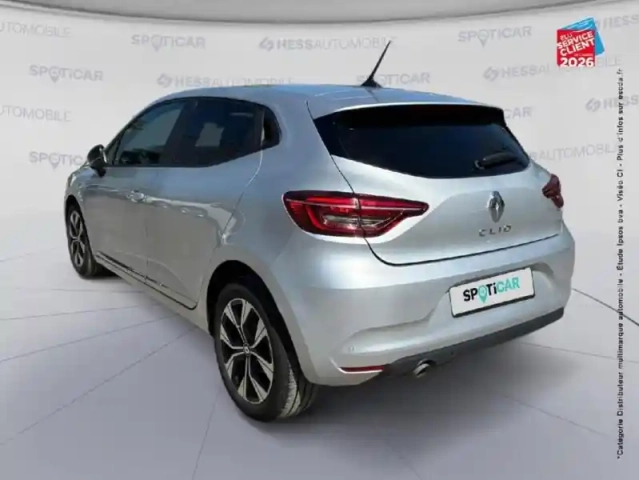 Renault Clio 1.0 tce 90ch evolution — photo 8