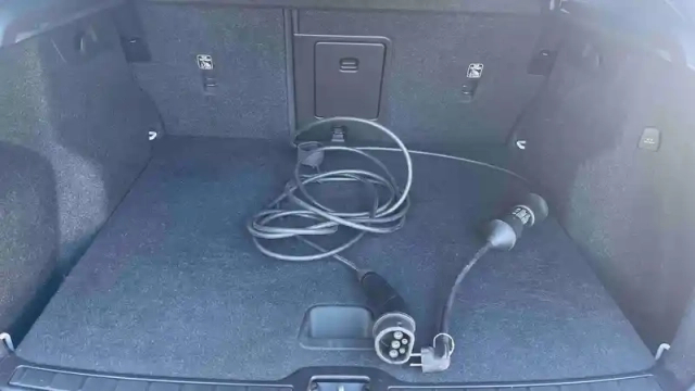 Volvo Xc40 t5 recharge 180+82 ch dct7 — photo 89